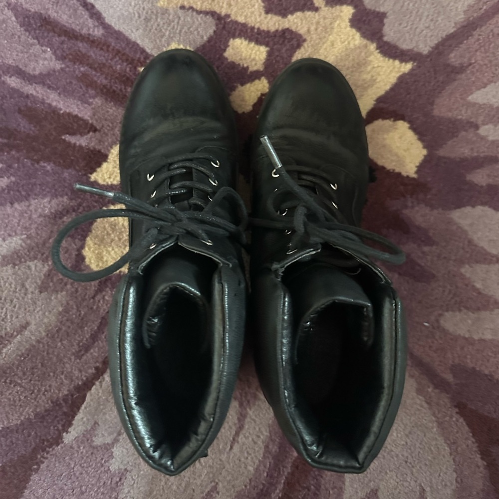 I.D. Required Black Heeled Boots with laces Size: 9